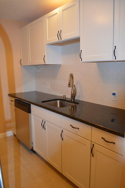 3 bed, 1.5 bath apartment for rent at 276 Chestnut Hill Ave Unit 276, Brighton