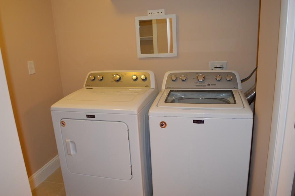 3 bed, 1.5 bath apartment for rent at 276 Chestnut Hill Ave Unit 276, Brighton — photo 9 of 12