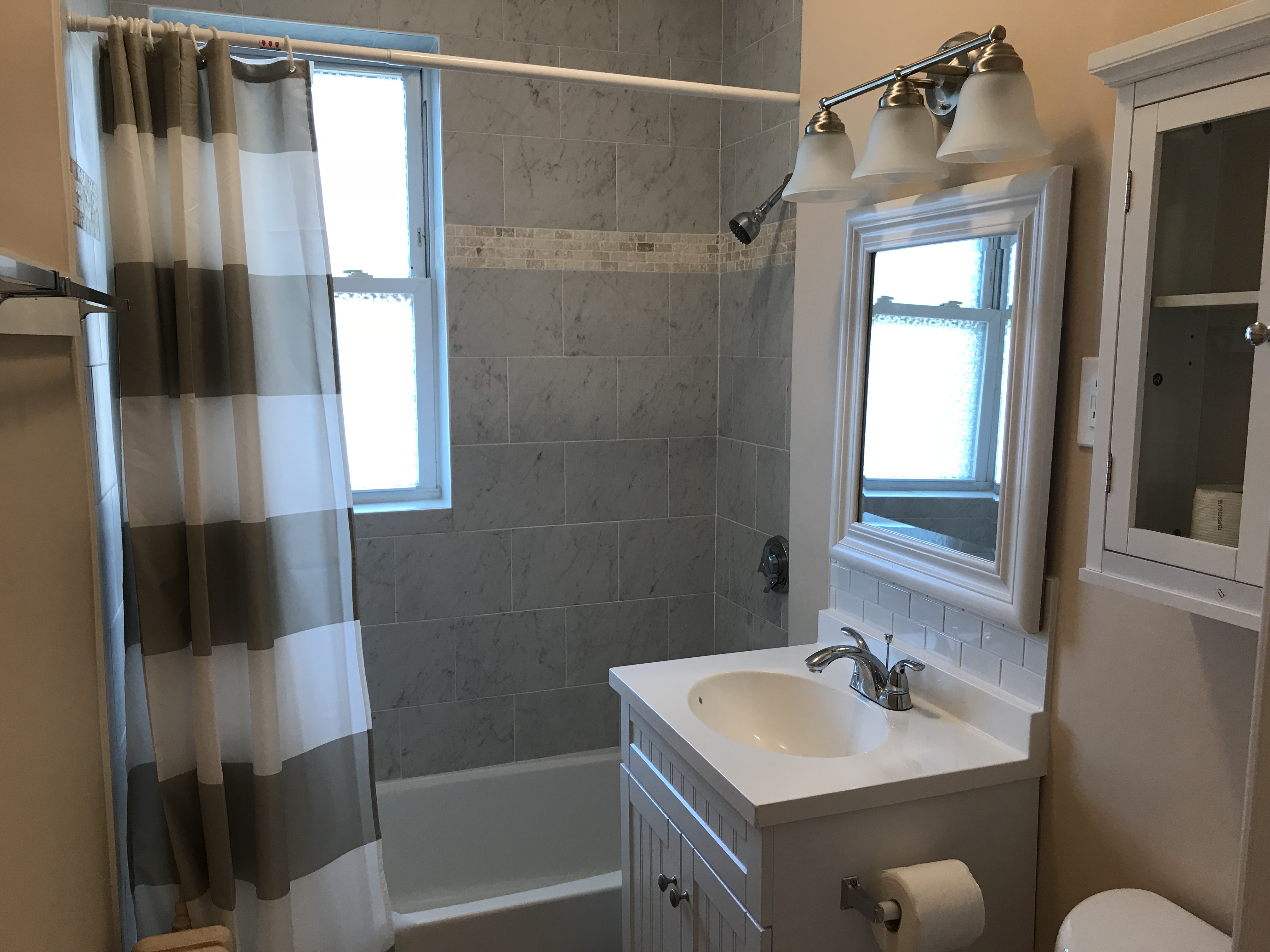 3 bed, 1 bath apartment for rent at 1999 Commonwealth Ave Unit 32, Brighton — photo 10 of 11