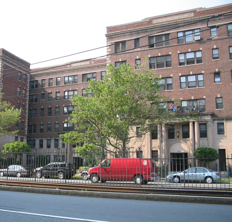 3 bed, 1 bath apartment for rent at 1999 Commonwealth Ave Unit 32, Brighton — photo 11 of 11