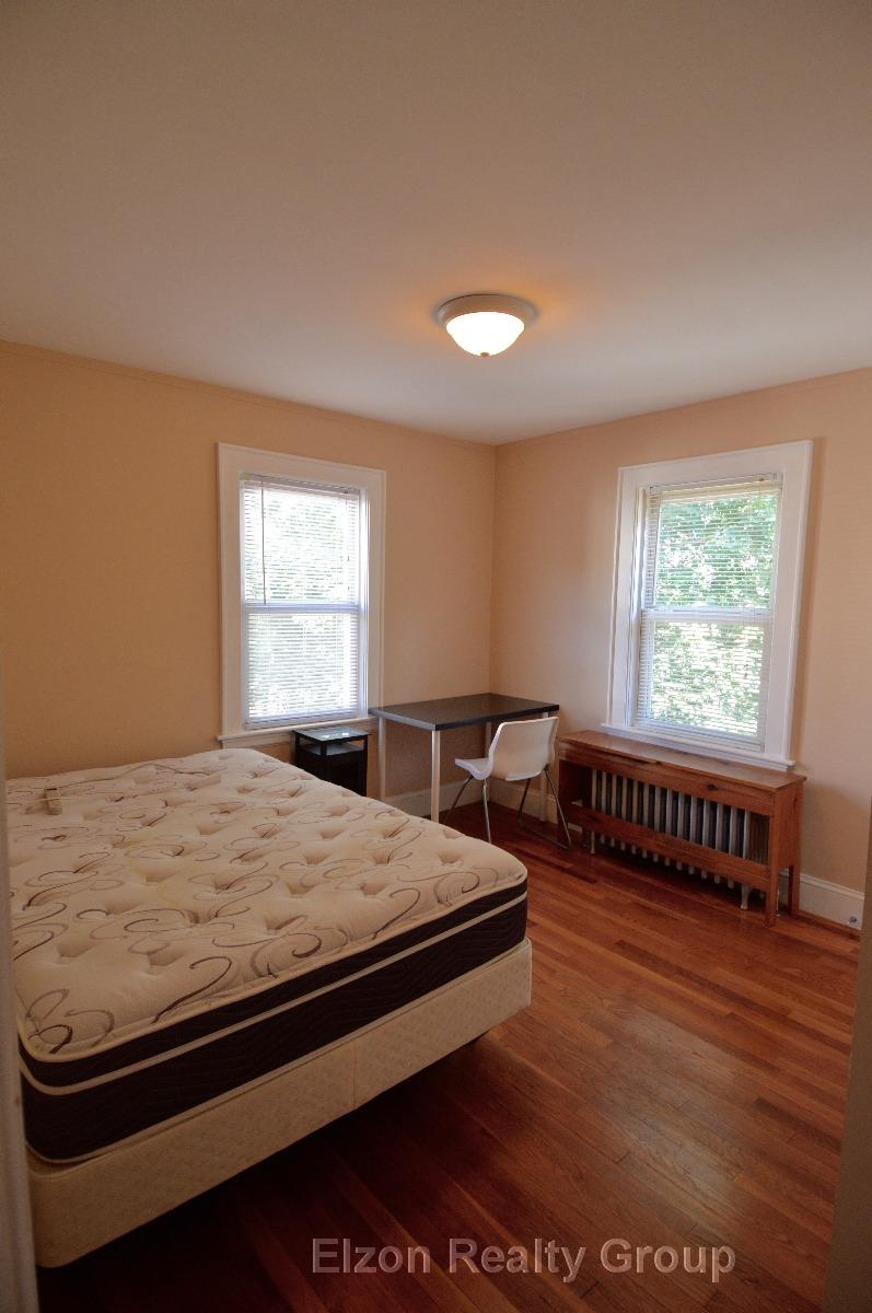 52 Lane Park, Brighton