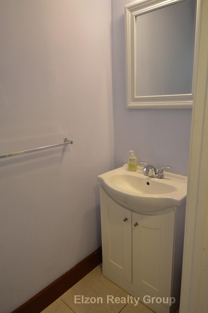 52 Lane Park, Brighton