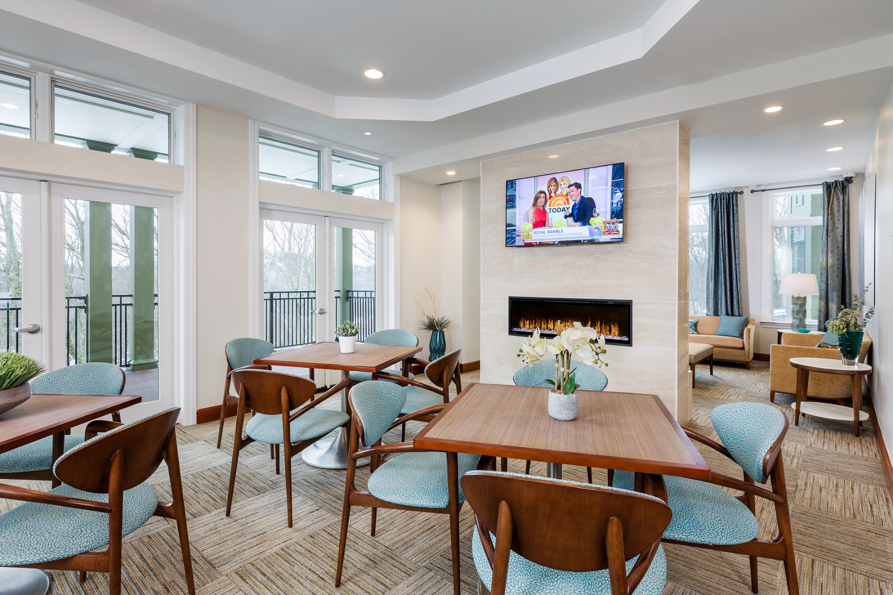 Photos of apartment on Estate Dr.,Chestnut Hill MA 02467