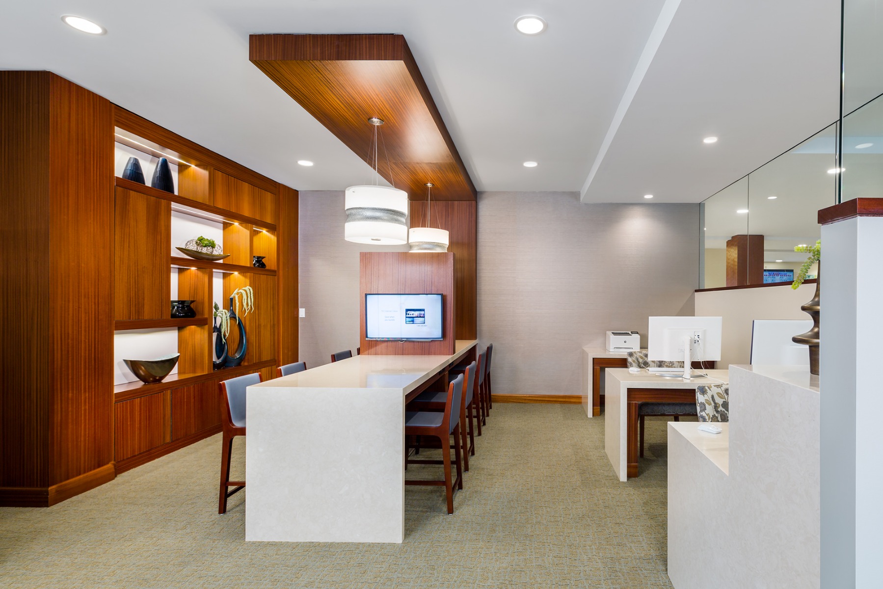 Photos of apartment on Estate Dr.,Chestnut Hill MA 02467