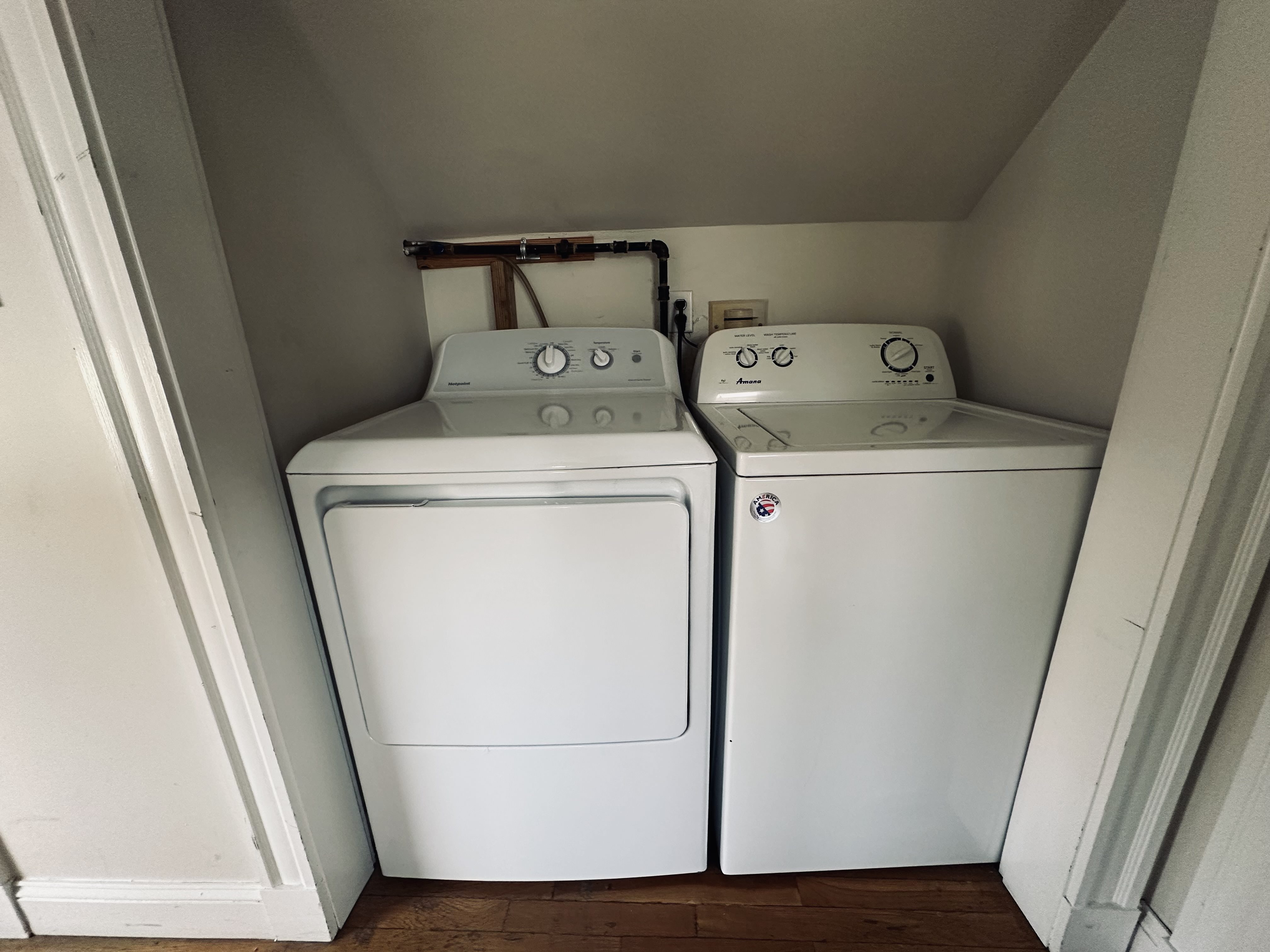 Photos of apartment on West Quincy,Somerville MA 02144