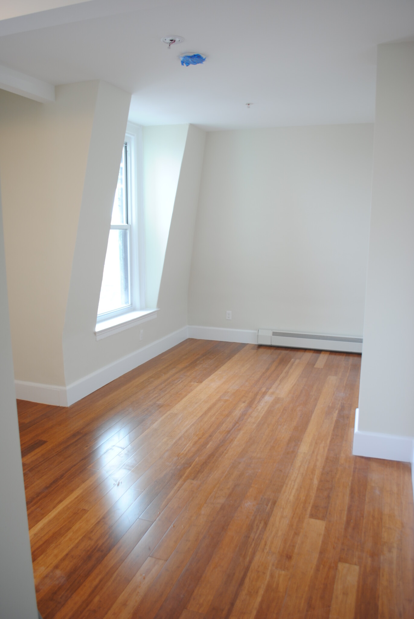 Studio bed, 1 bath apartment for rent at 483 Beacon St Unit 6, Back Bay — photo 2 of 16