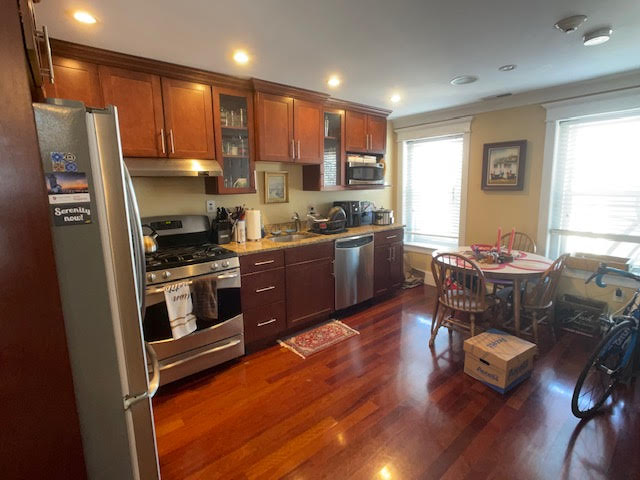 633 Broadway, South Boston