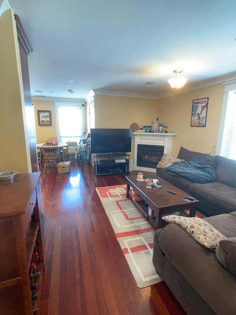 633 Broadway, South Boston