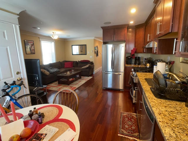 633 Broadway, South Boston