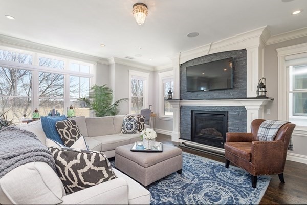 3 M St, South Boston