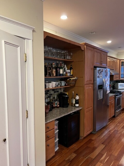 190 Bolton St, South Boston