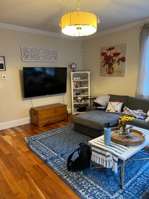 190 Bolton St, South Boston