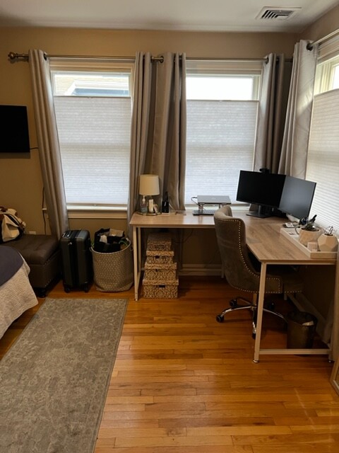 190 Bolton St, South Boston