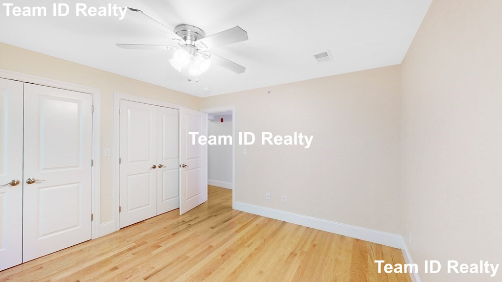 841 Lagrange St, West Roxbury