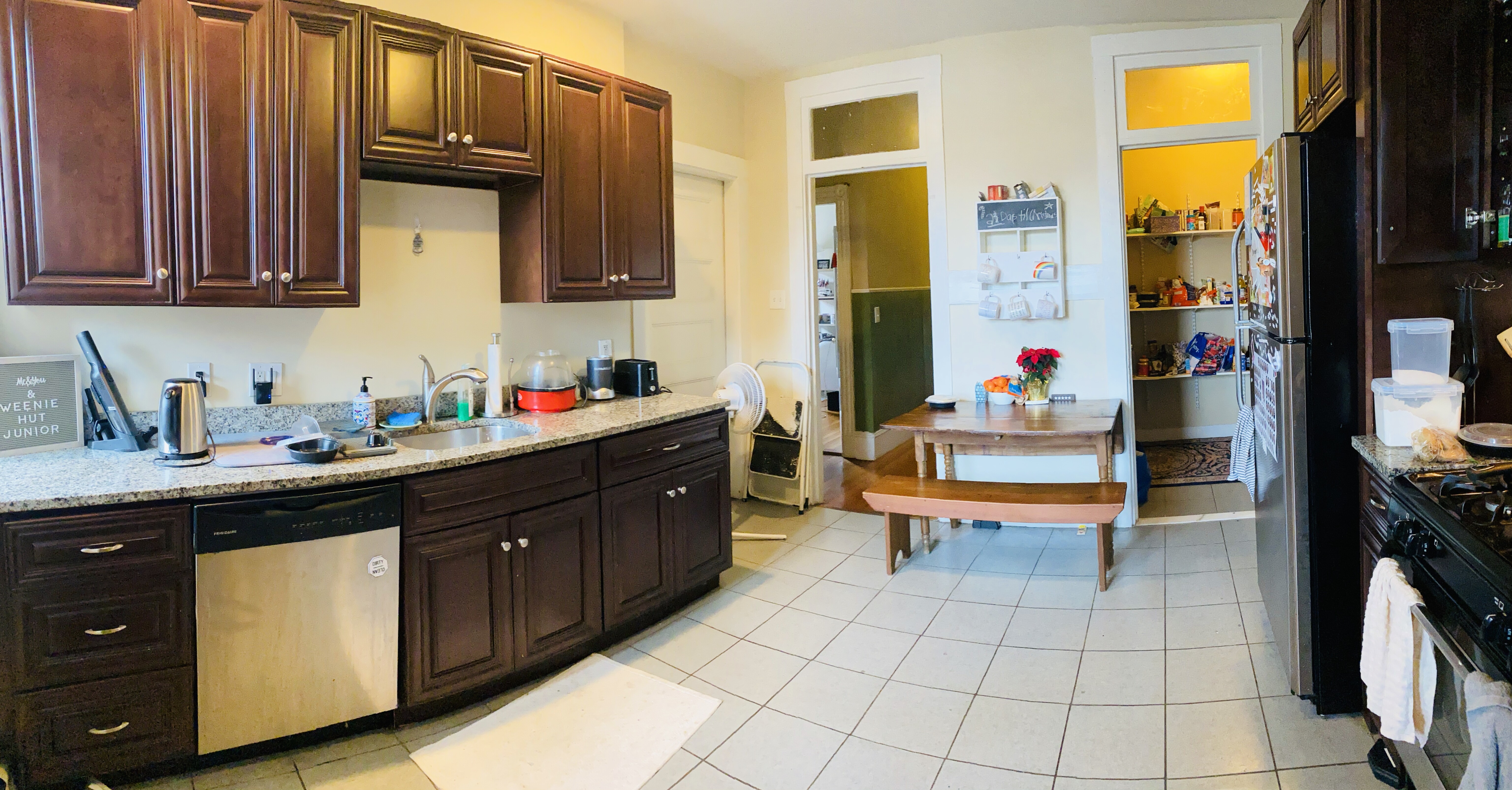 4 bed, 1 bath apartment for rent at 137 Saint Alphonsus St Unit 3, Mission Hill — photo 6 of 11