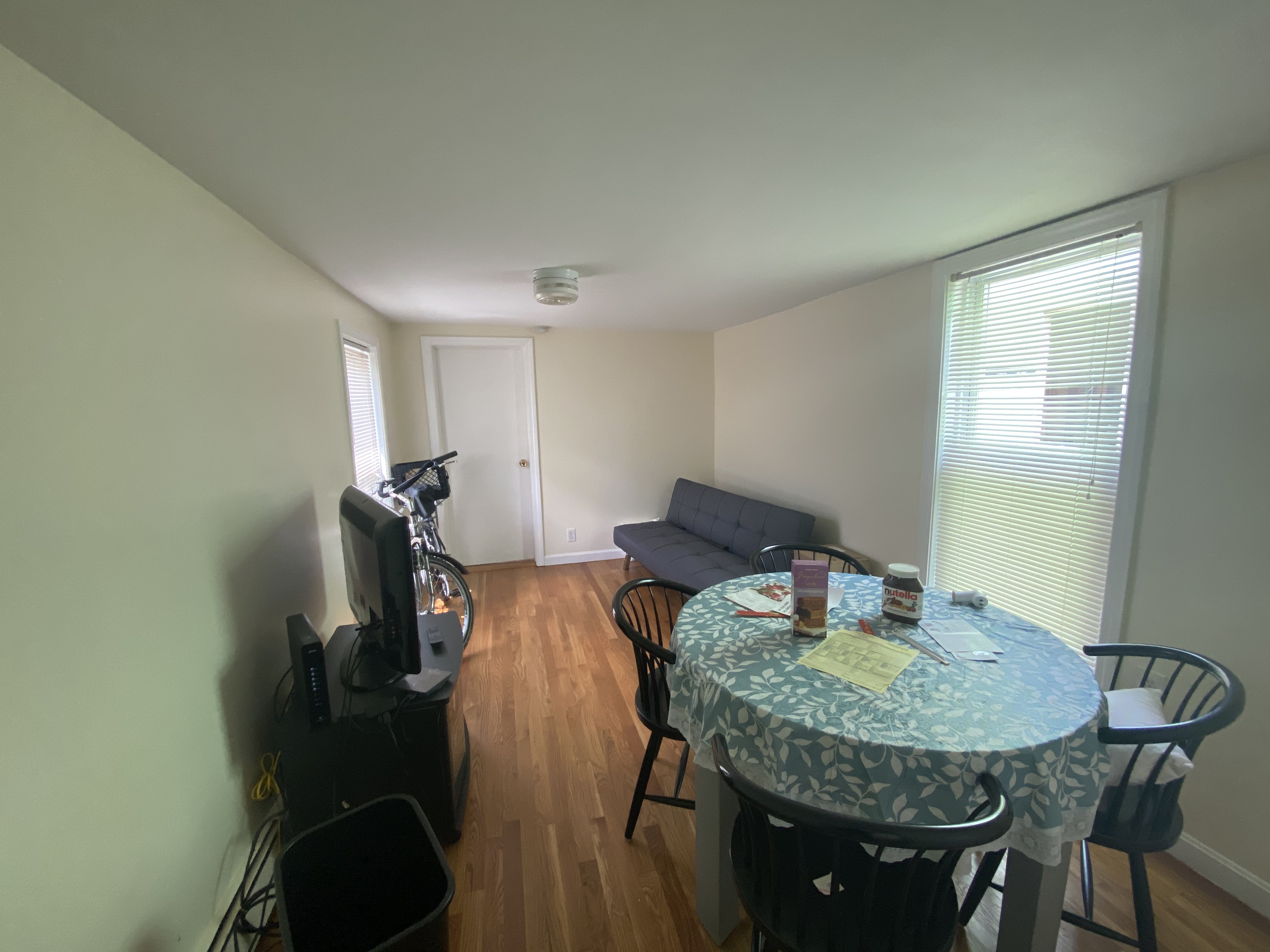 3 bed, 1 bath apartment for rent at 9 Parker St Unit 2, Charlestown — photo 4 of 6