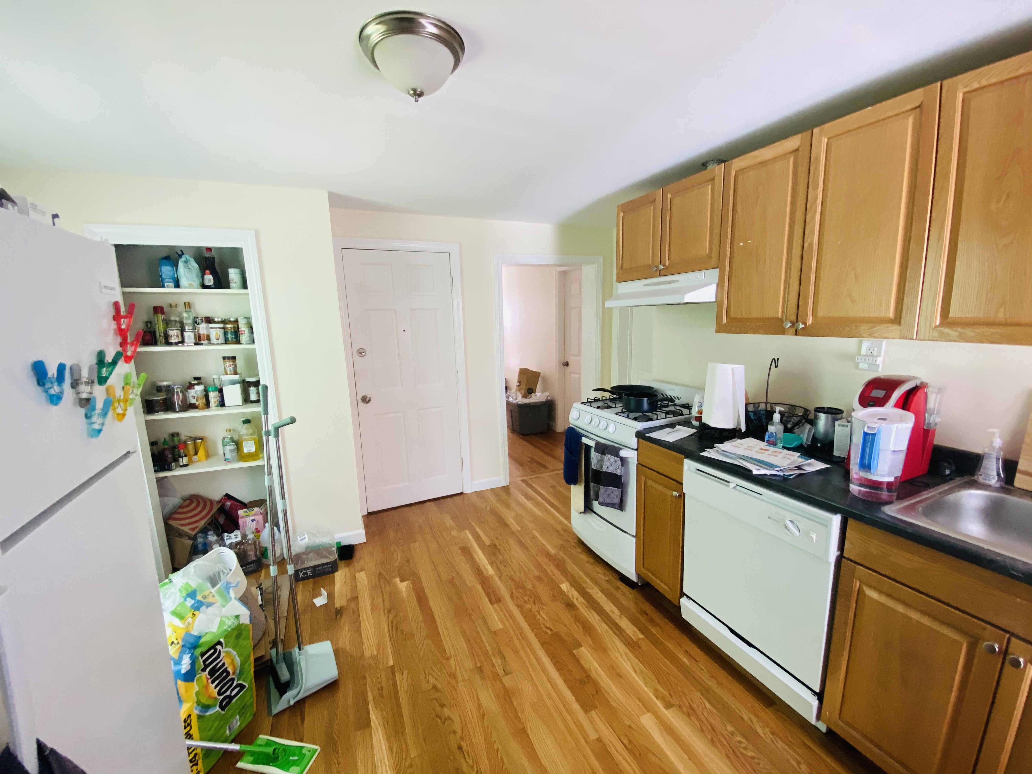 3 bed, 1 bath apartment for rent at 9 Parker St Unit 2, Charlestown — photo 5 of 6