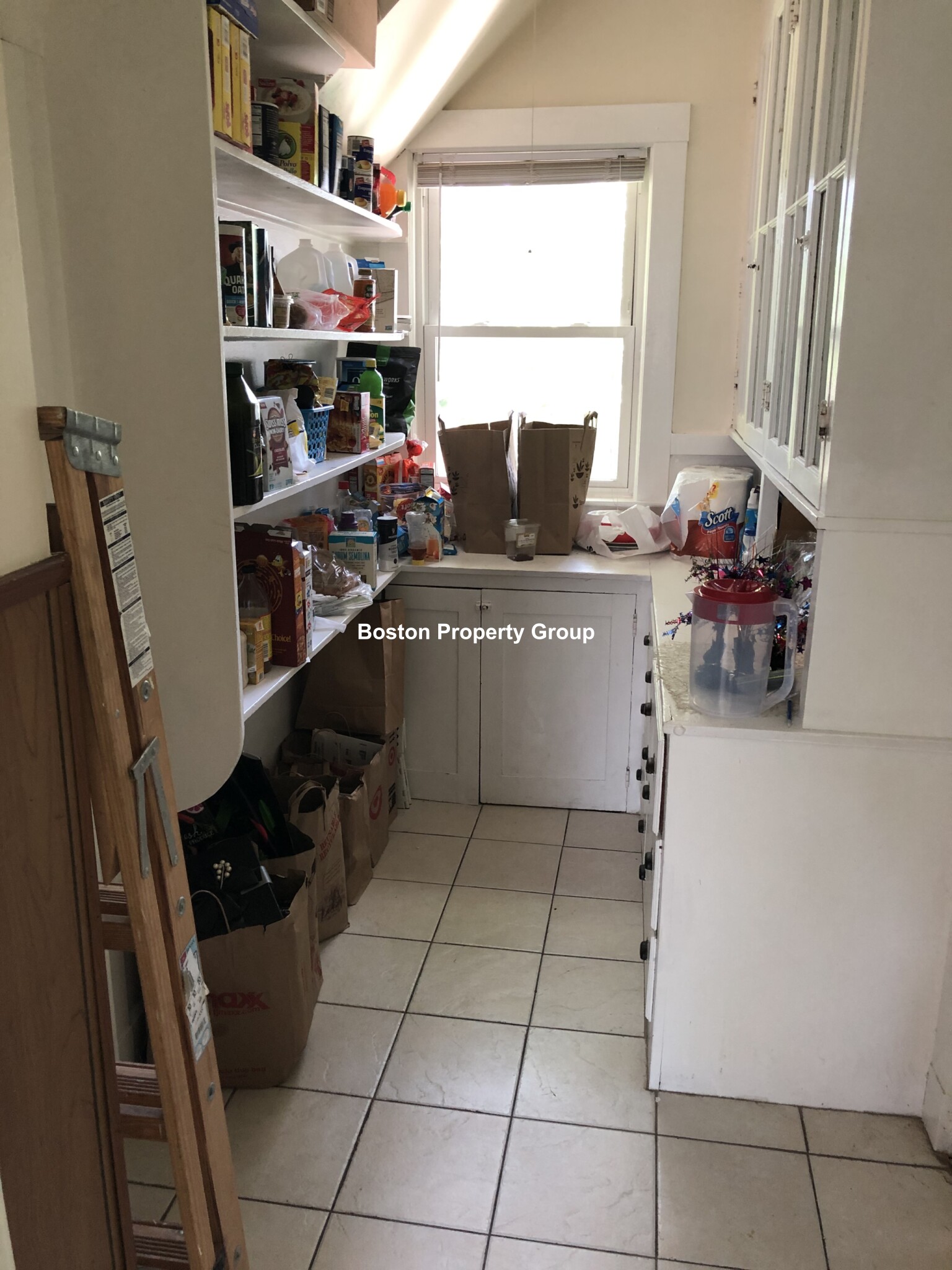 13 Sparhawk, Brighton