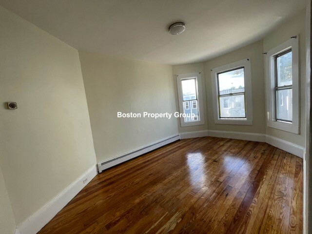 22 Maryland St, Dorchester