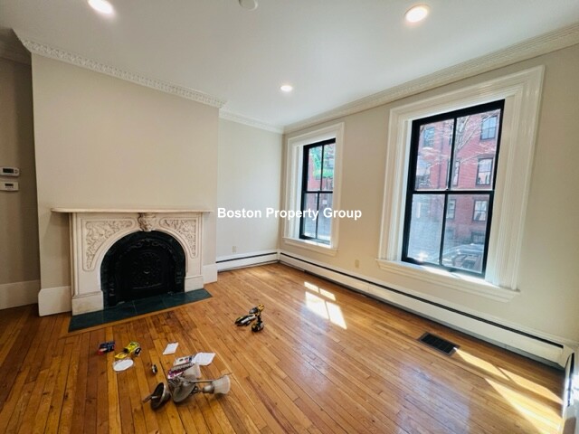 32 Springfield St, South End