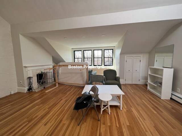 32 Springfield St, South End