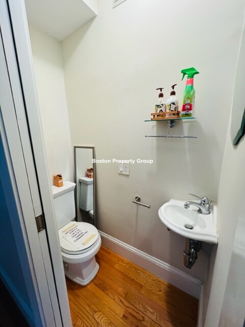 32 Springfield St, South End