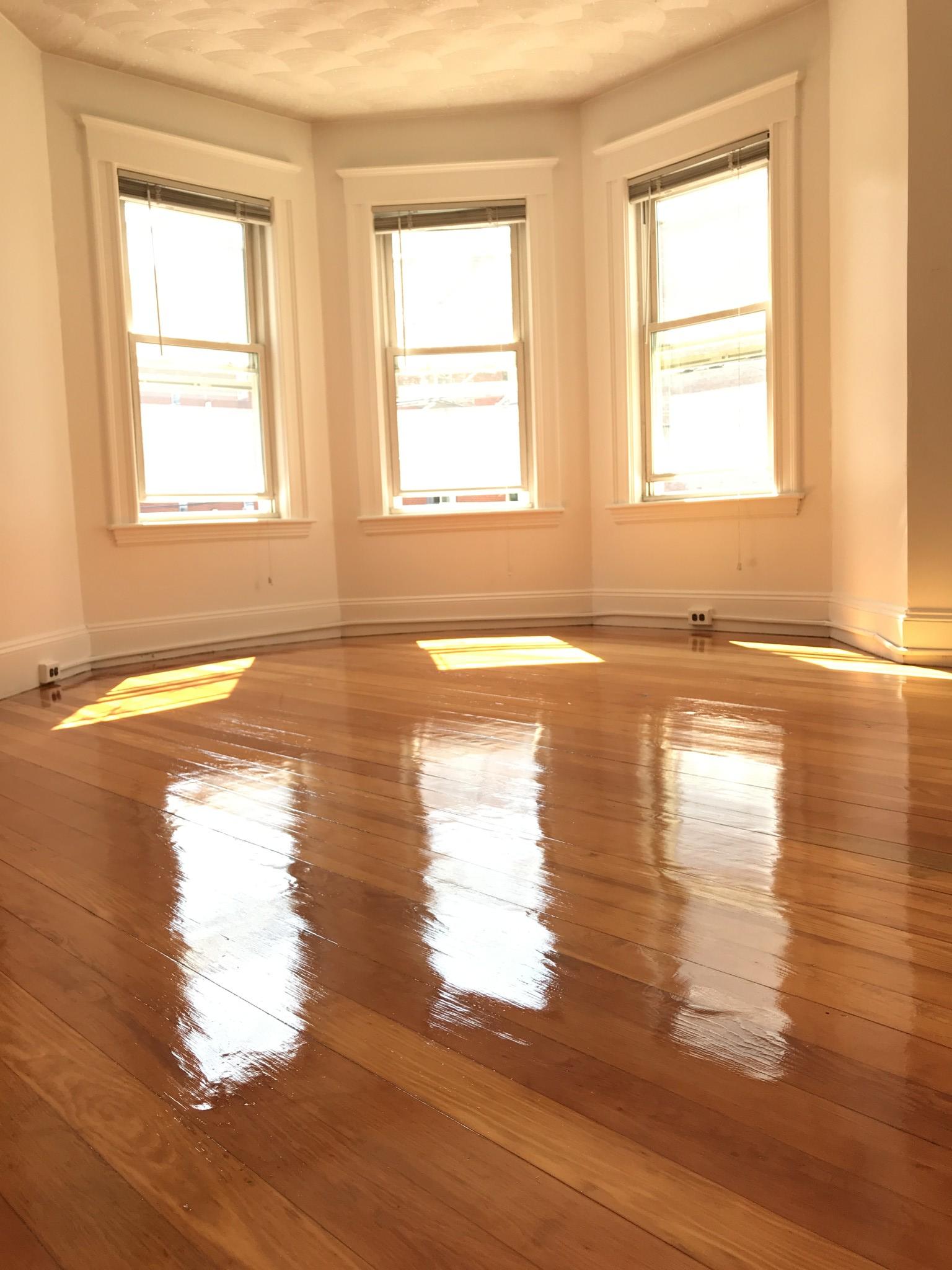 268 Willow Ave, Powder House Square