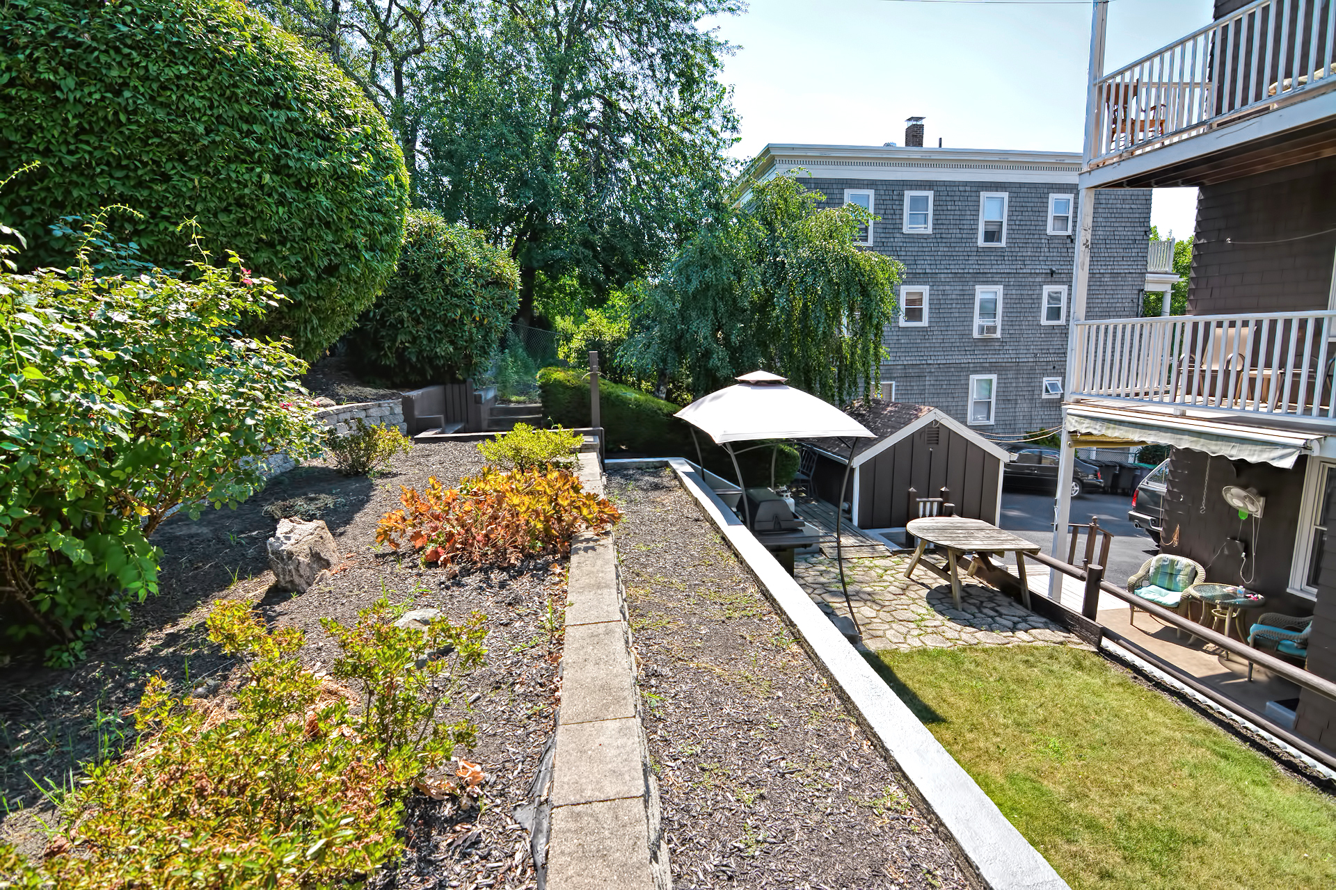 17 Malvern Ave, Davis Square