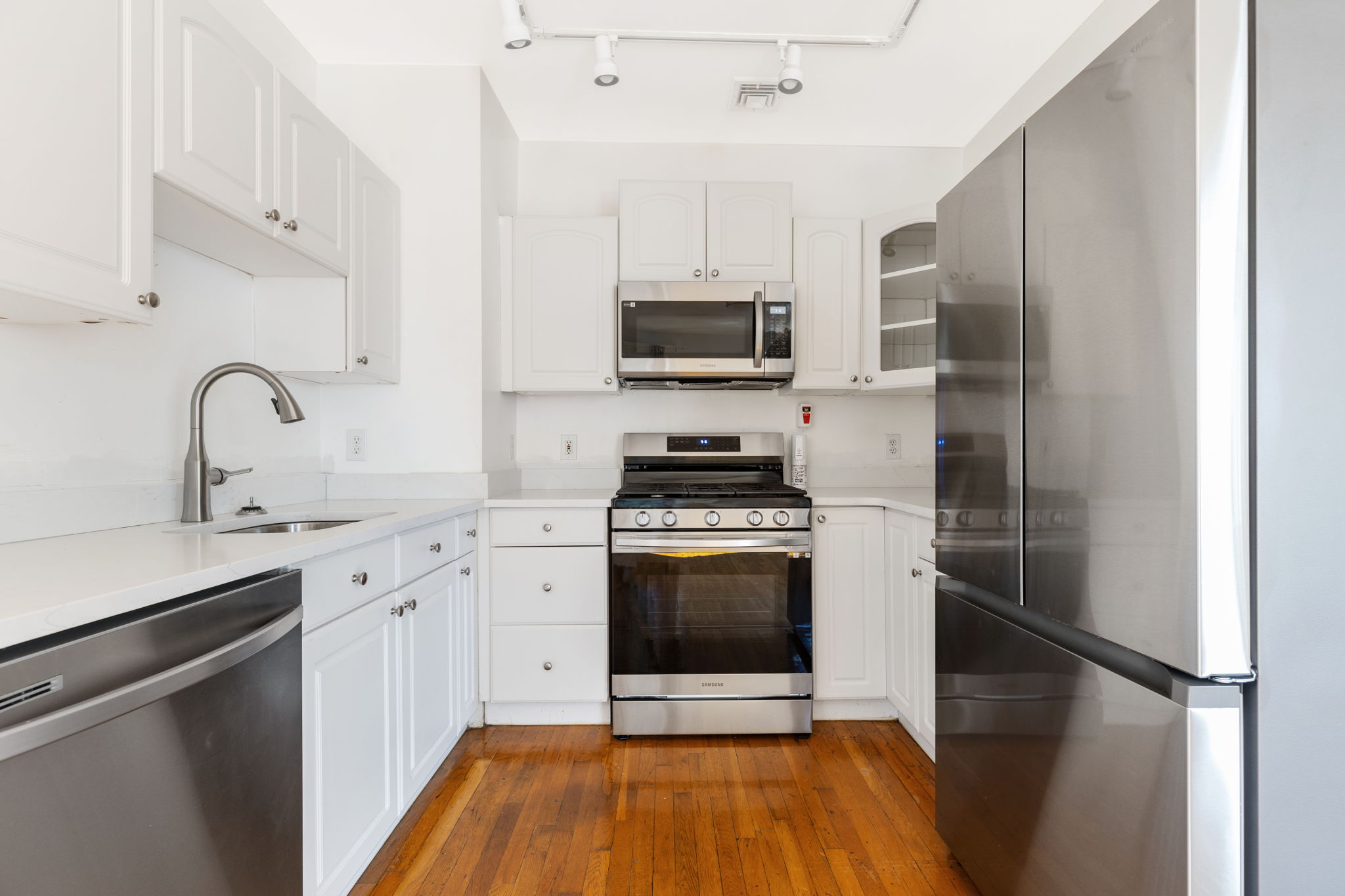 Photos of apartment on Cameron St.,Brookline MA 02445