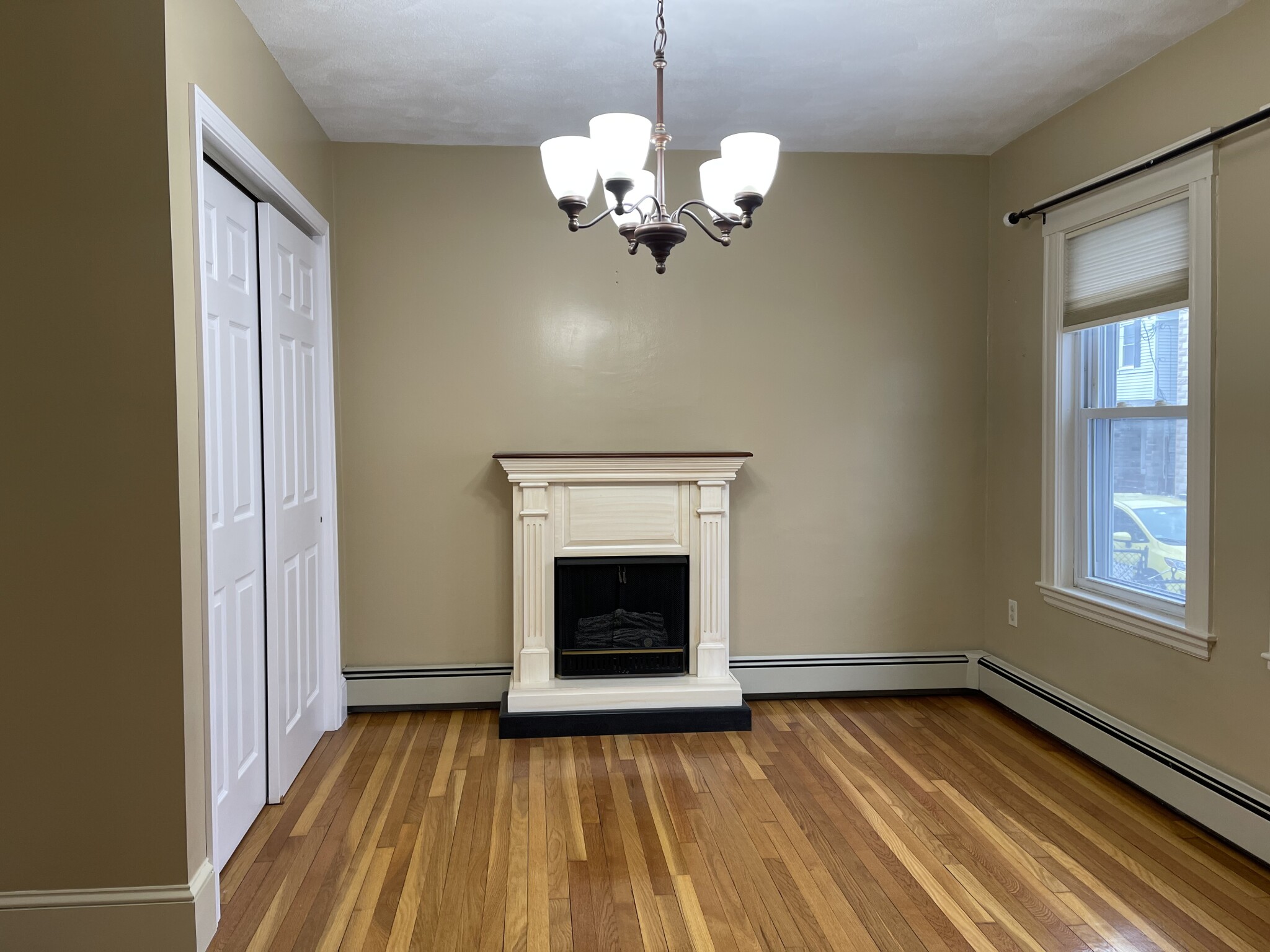 182 Cedar St, Davis Square