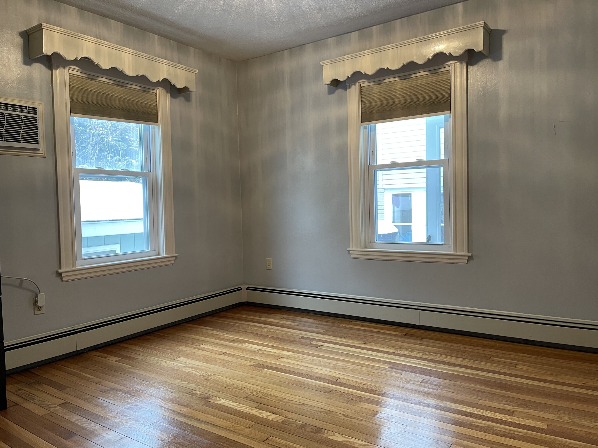 182 Cedar St, Davis Square