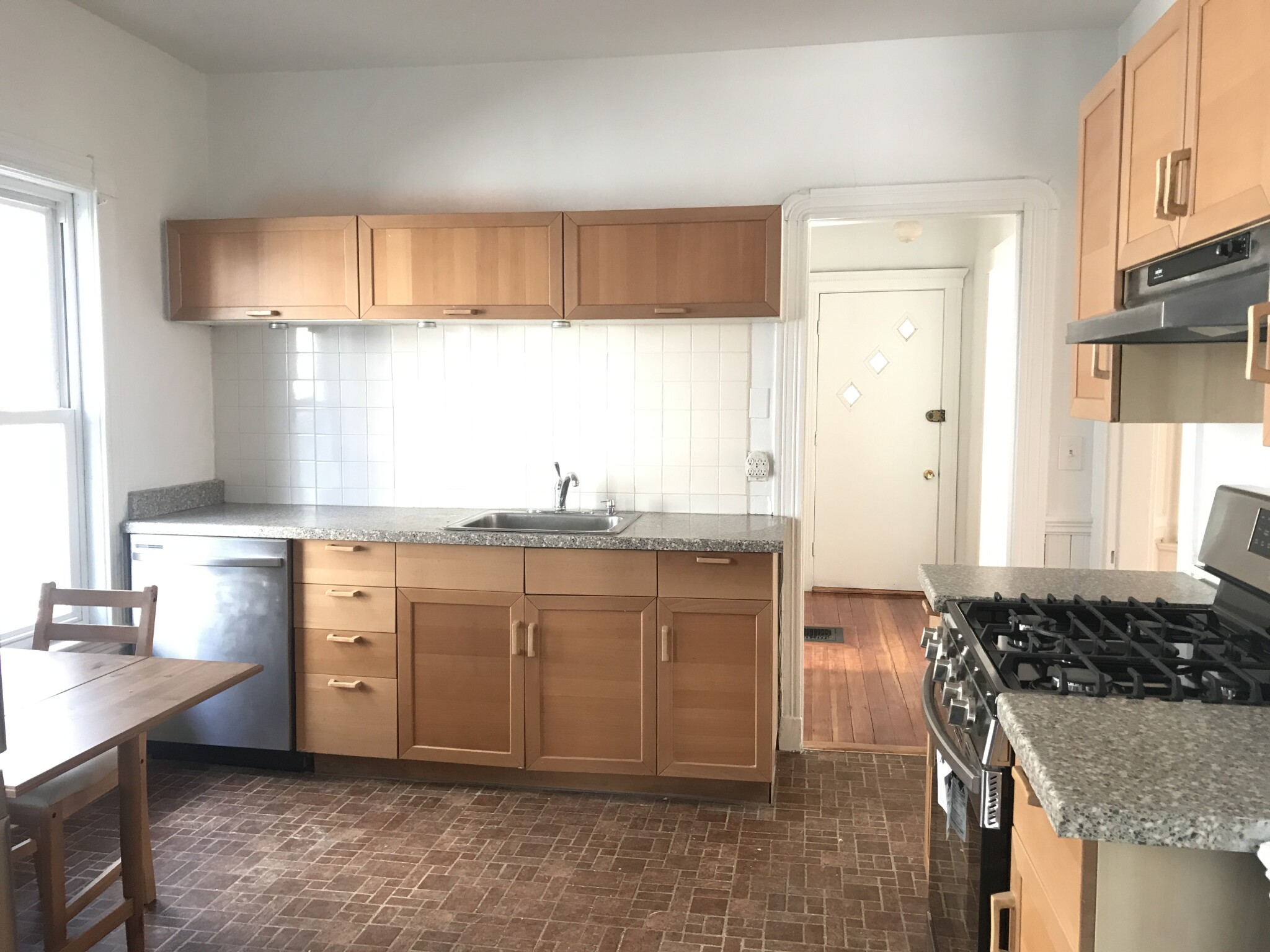 268 Willow Ave, Powder House Square