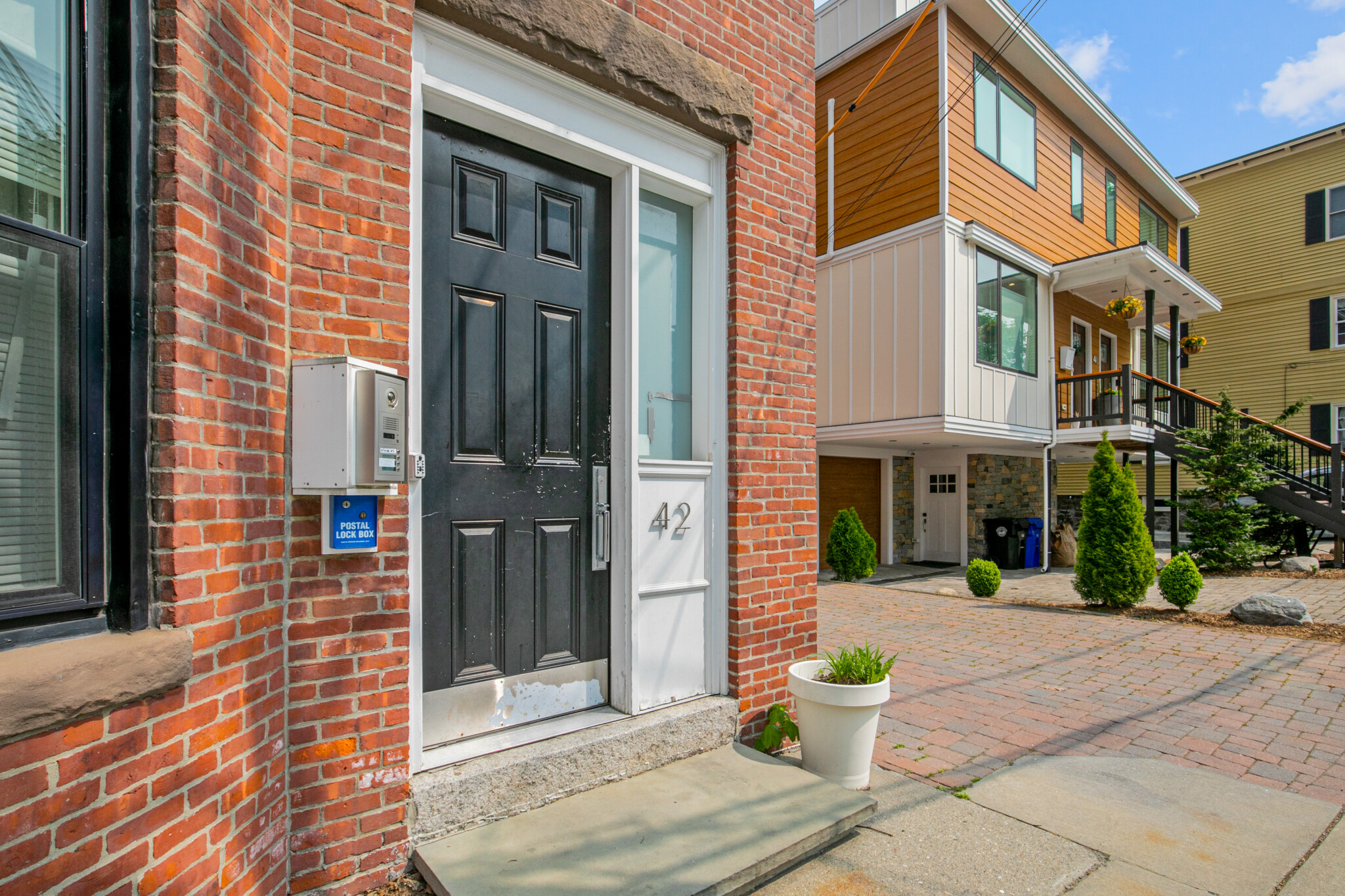 42 Cameron St, Coolidge Corner