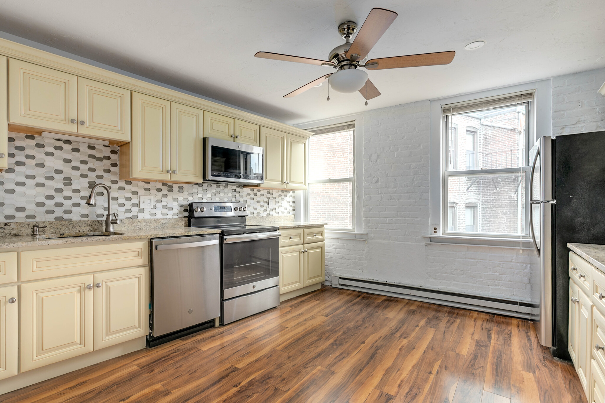 408 Hanover St, North End