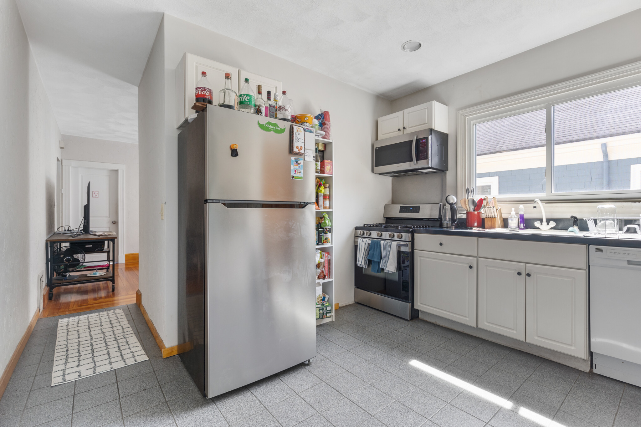 14 Barton St, West Somerville