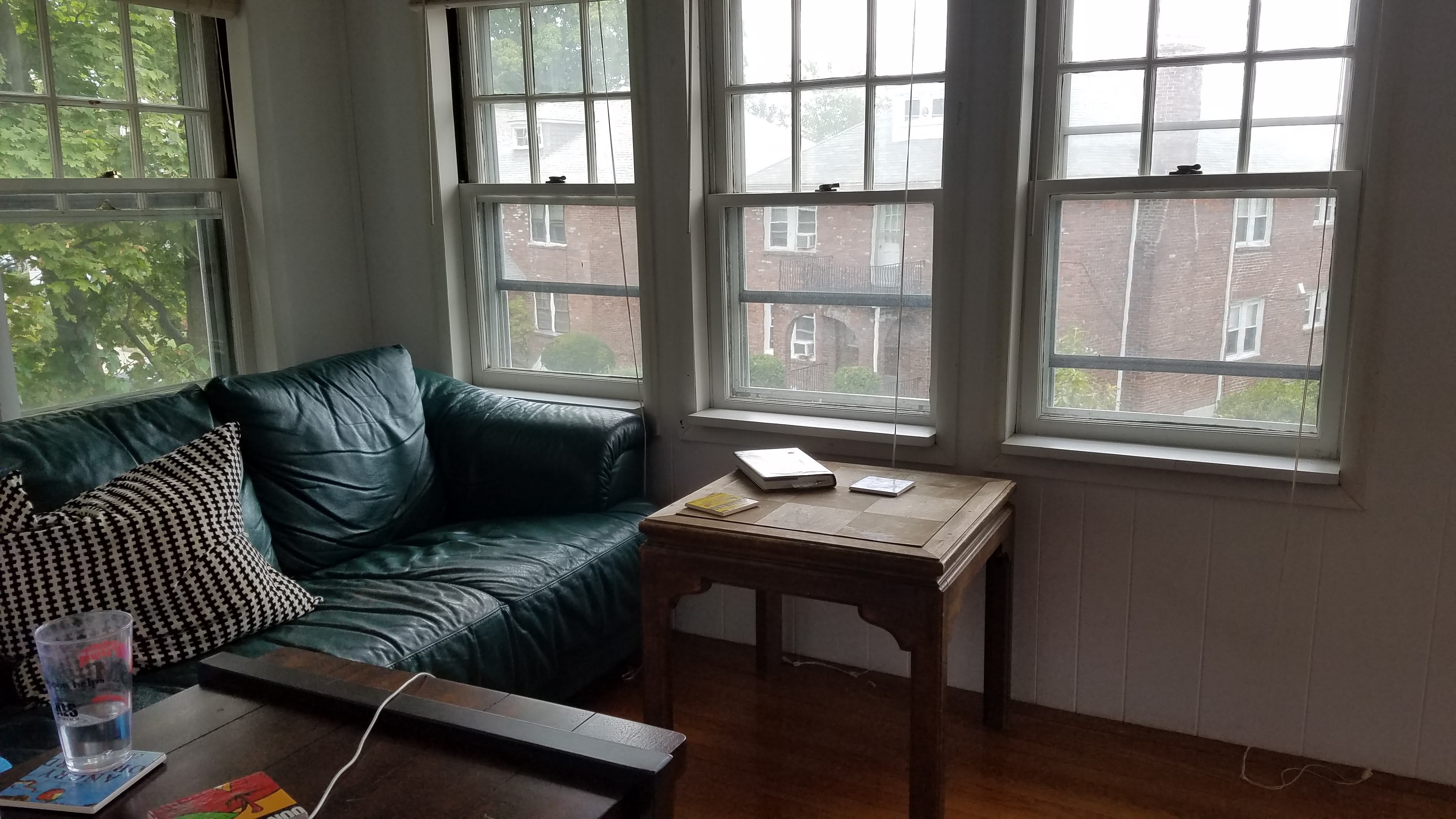 4 bed, 2 bath apartment for rent at 37 Radnor Rd Unit 2, Brighton — photo 4 of 17
