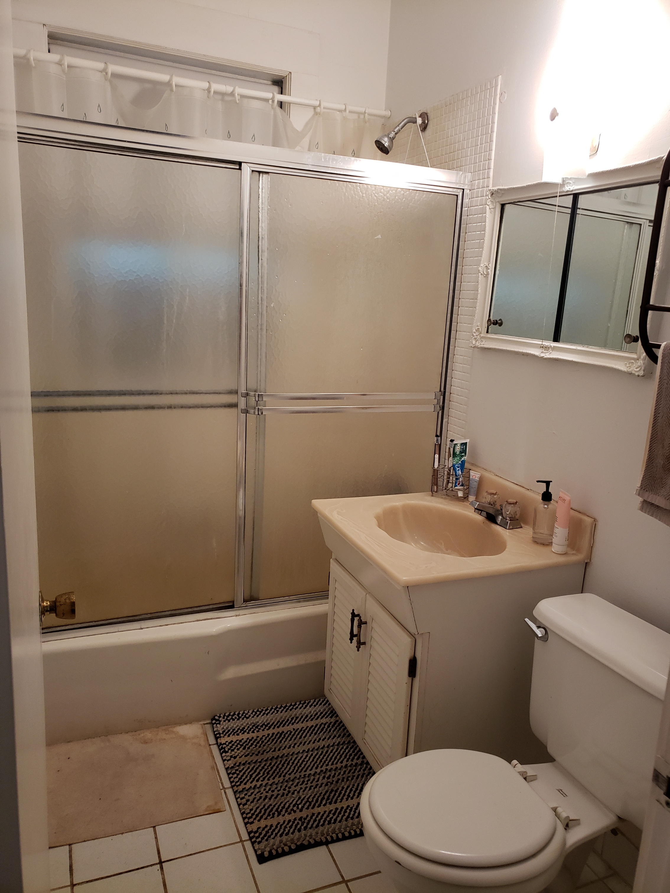 4 bed, 2 bath apartment for rent at 37 Radnor Rd Unit 2, Brighton — photo 10 of 17