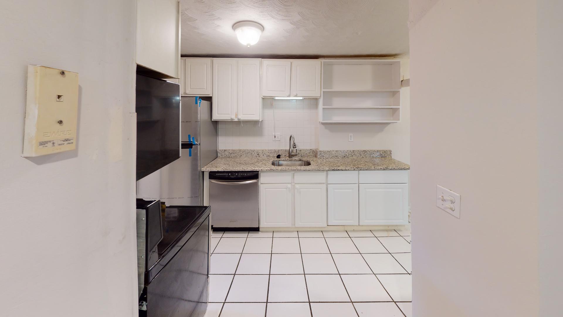 2 bed, 1 bath apartment for rent at 83 Pleasant St Unit B, Brookline Village — photo 14 of 19