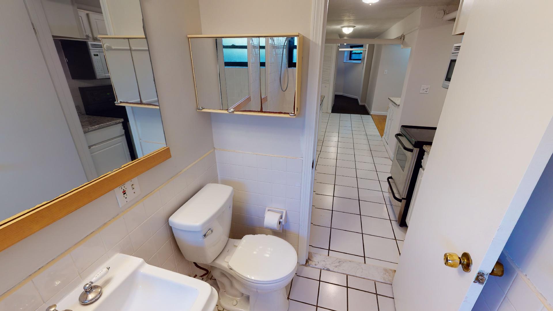 2 bed, 1 bath apartment for rent at 83 Pleasant St Unit B, Brookline Village — photo 5 of 19