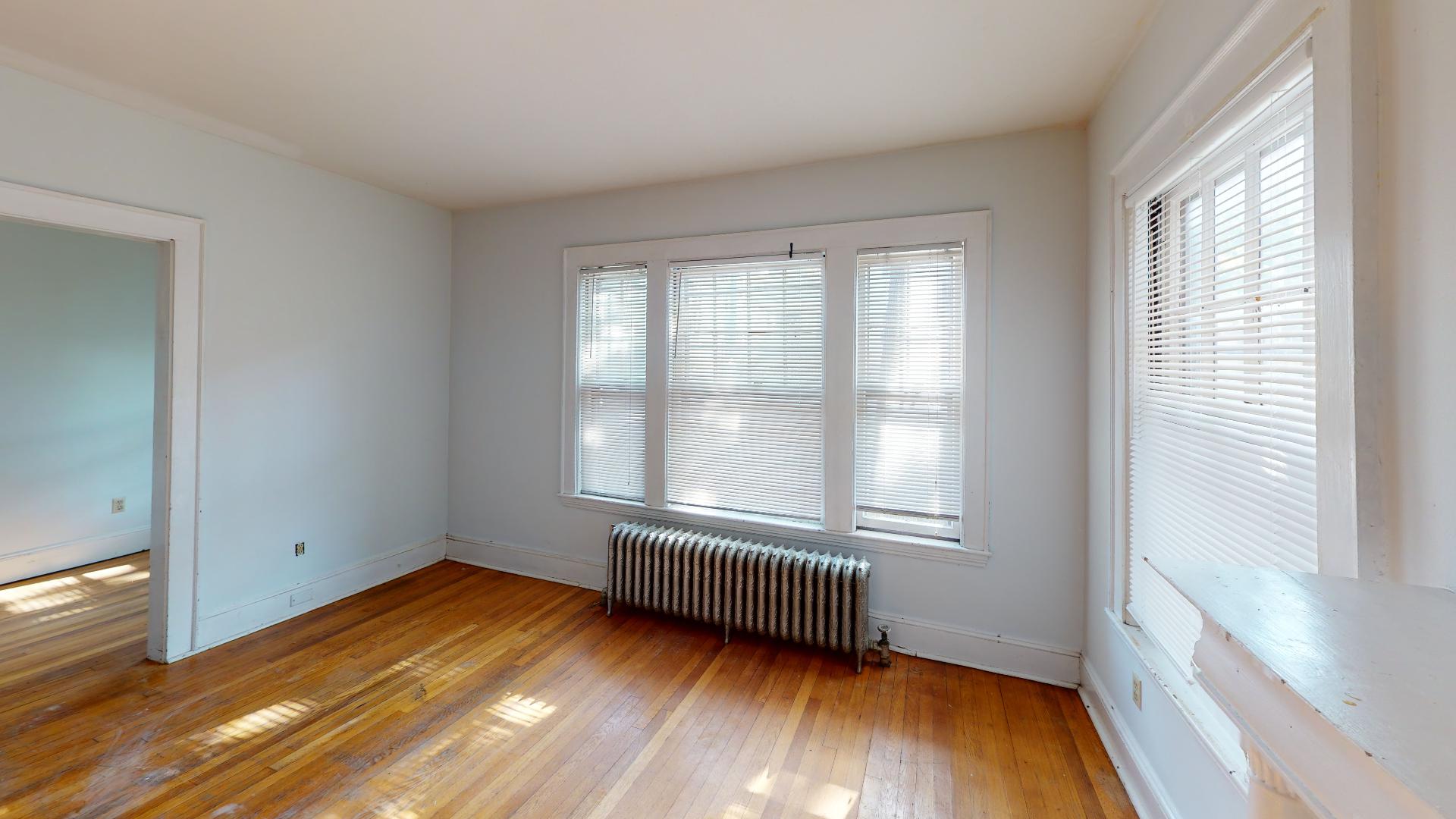 3 bed, 1 bath apartment for rent at 31 Boulevard Ter Unit 1, Brighton — photo 15 of 21