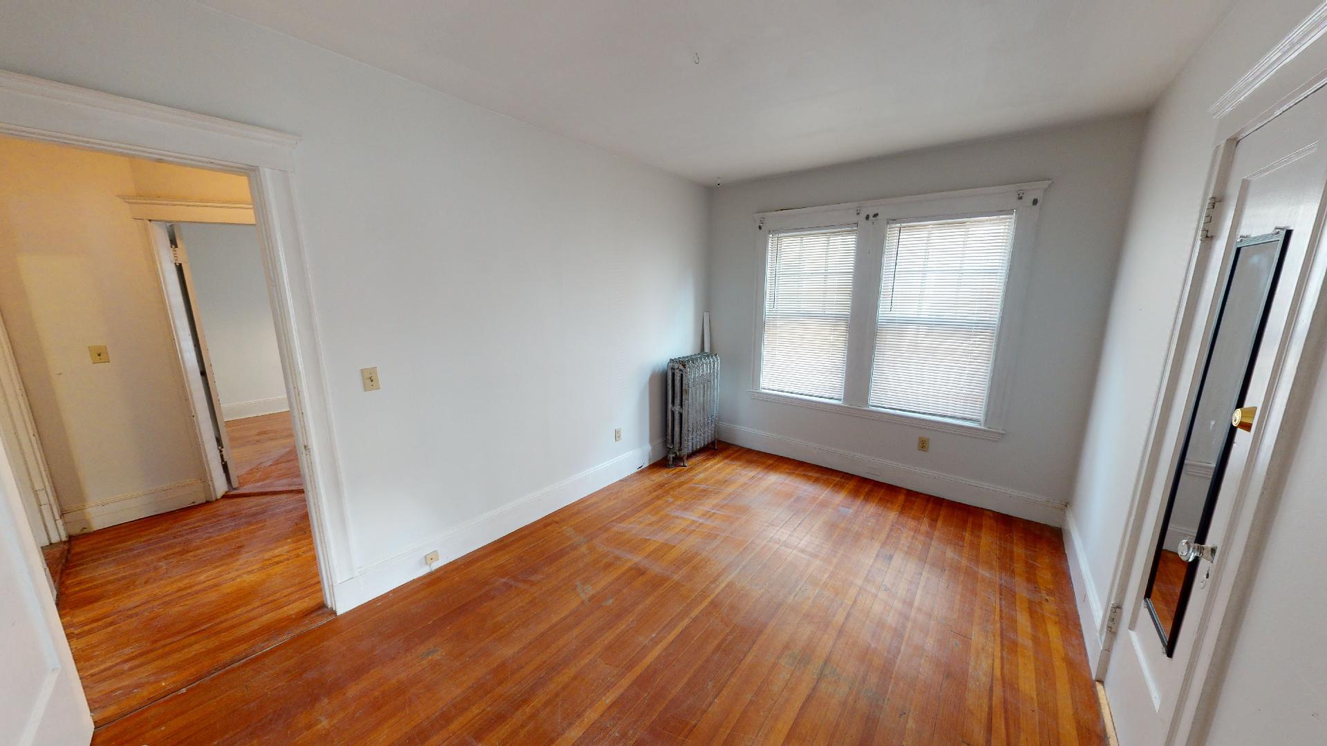3 bed, 1 bath apartment for rent at 31 Boulevard Ter Unit 1, Brighton — photo 7 of 21