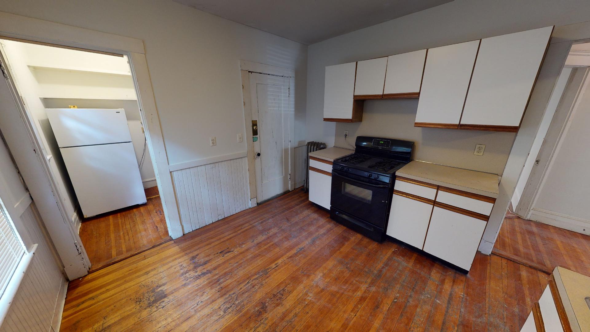 3 bed, 1 bath apartment for rent at 31 Boulevard Ter Unit 1, Brighton — photo 10 of 21