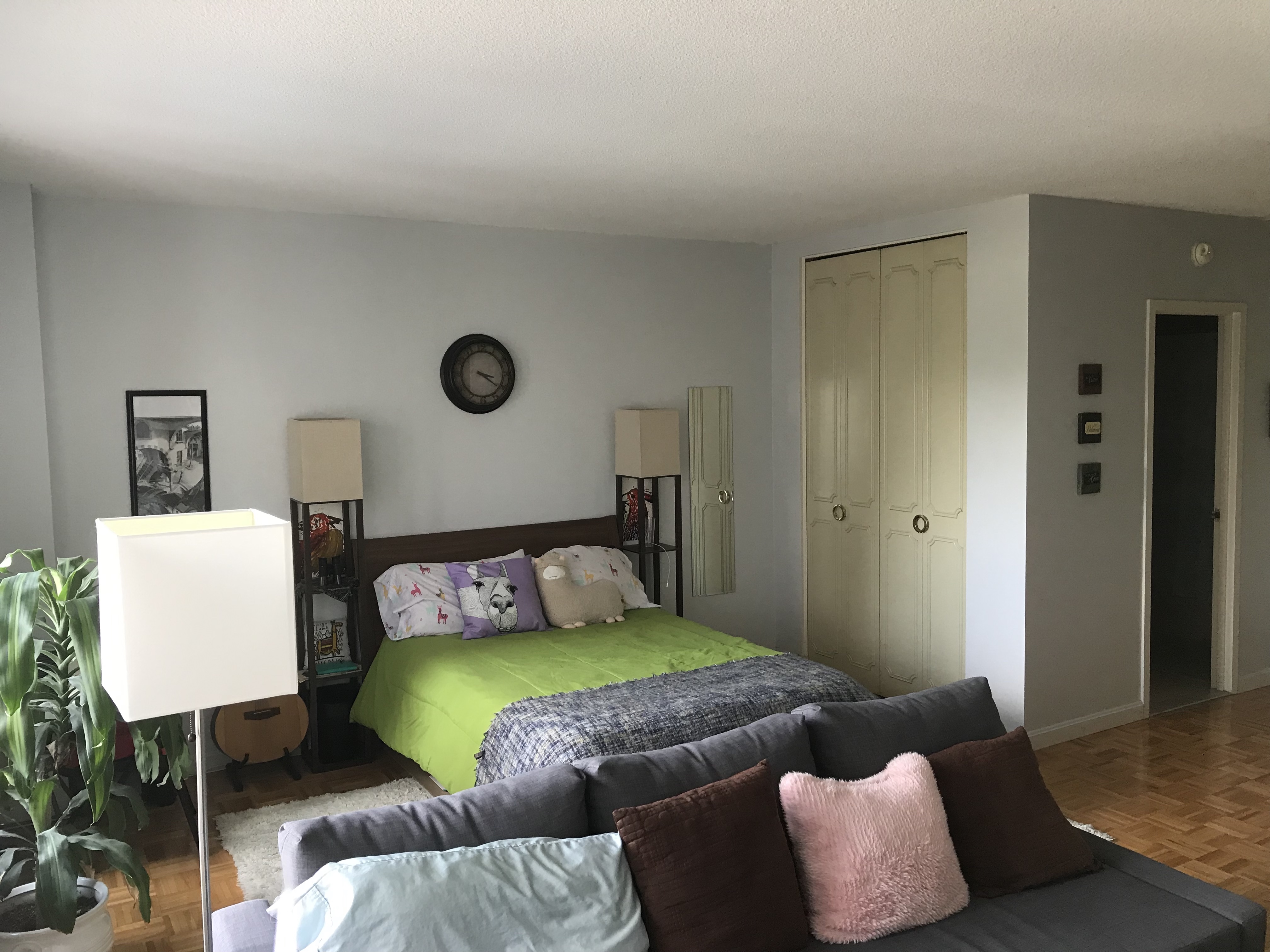 Studio bed, 1 bath apartment for rent at 22 Chestnut Pl Unit 410, Brookline Village — photo 4 of 10