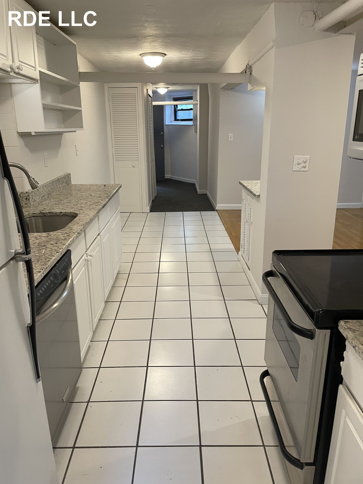 Photos of apartment on Pleasant St.,Brookline MA 02445