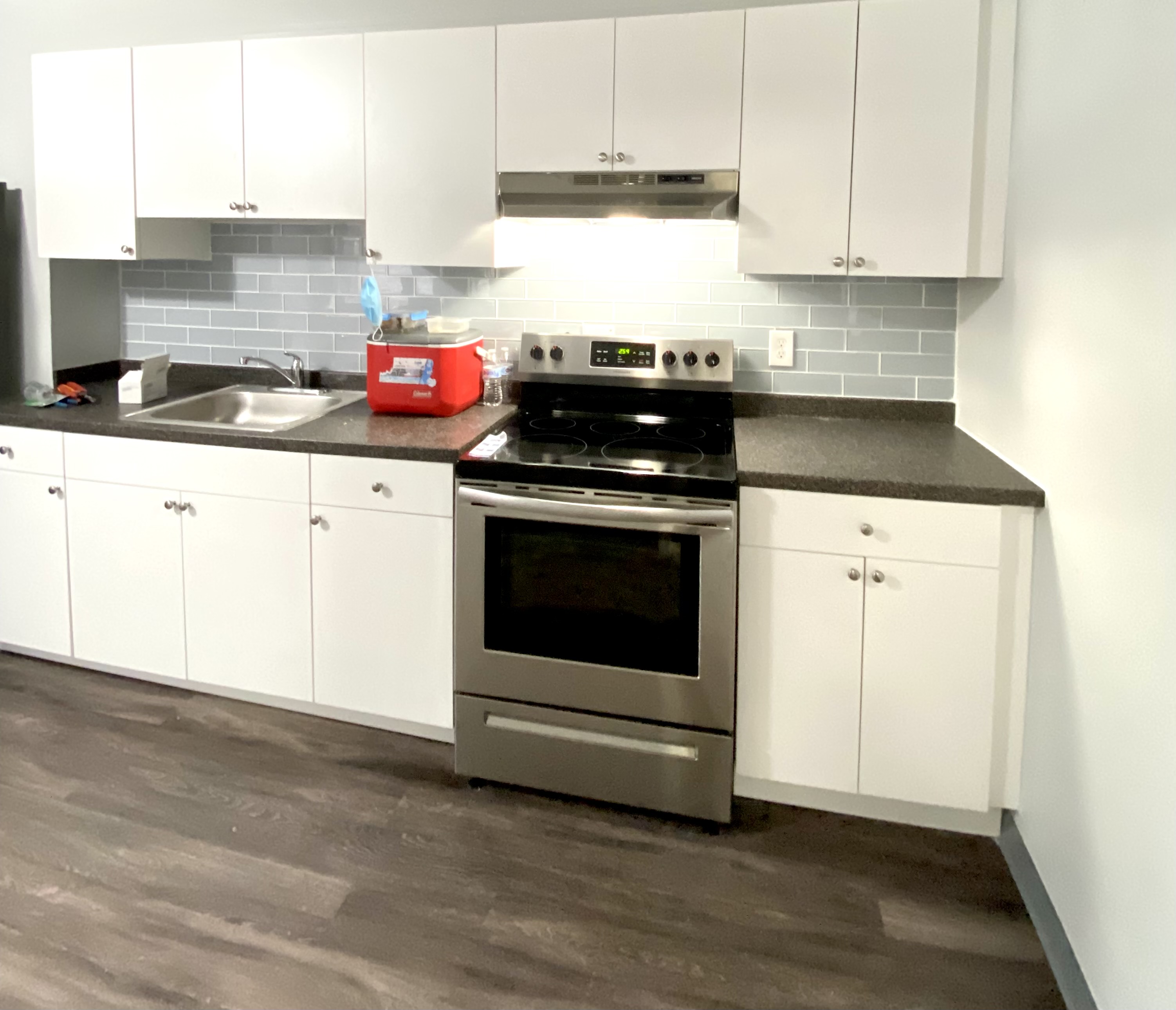 3 bed, 1 bath apartment for rent at 153 Saratoga St Unit 1, East Boston — photo 2 of 8