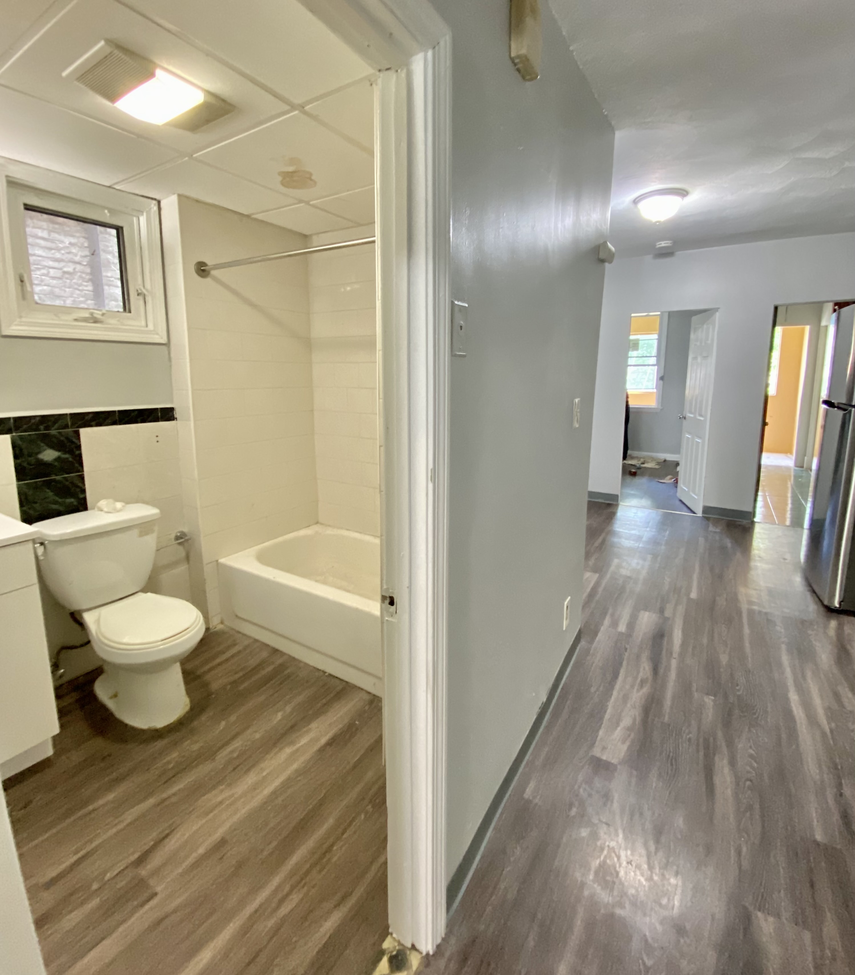 3 bed, 1 bath apartment for rent at 153 Saratoga St Unit 1, East Boston — photo 4 of 8