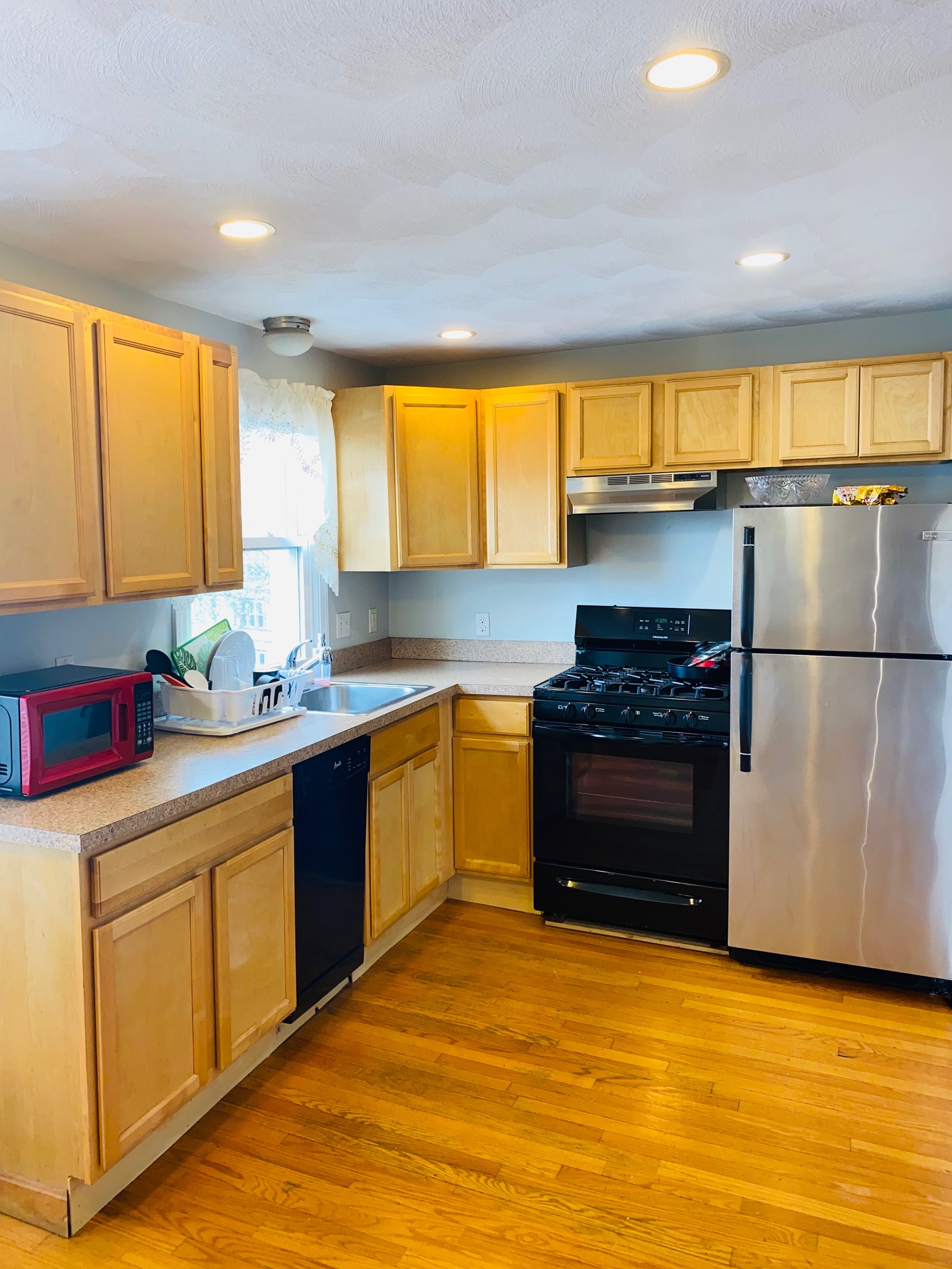 329 Paris St, East Boston