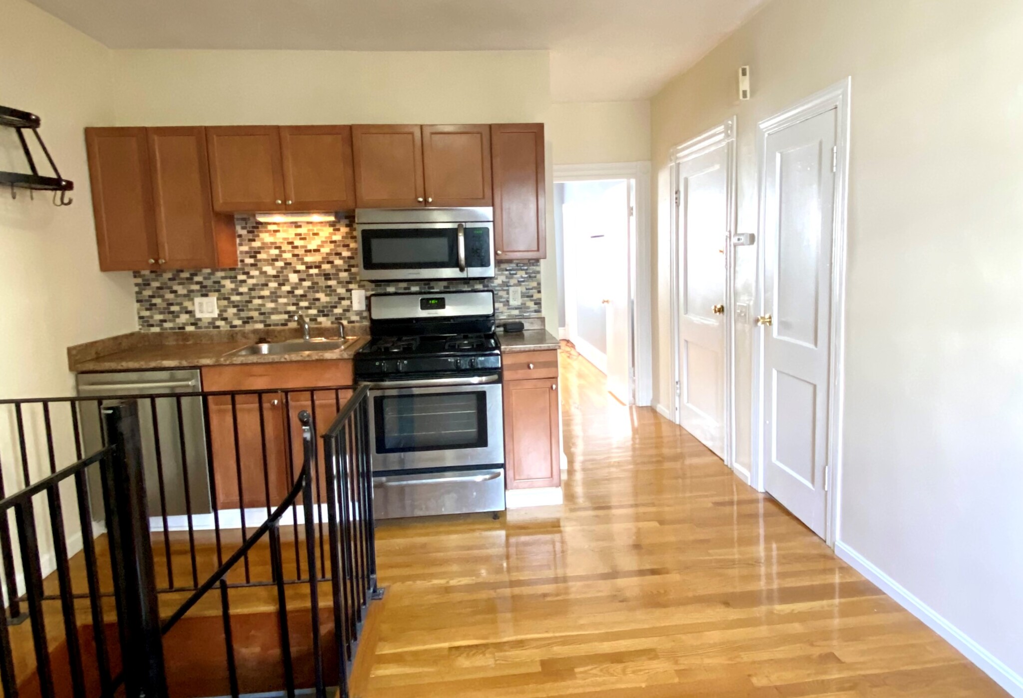 284 Chelsea St, East Boston