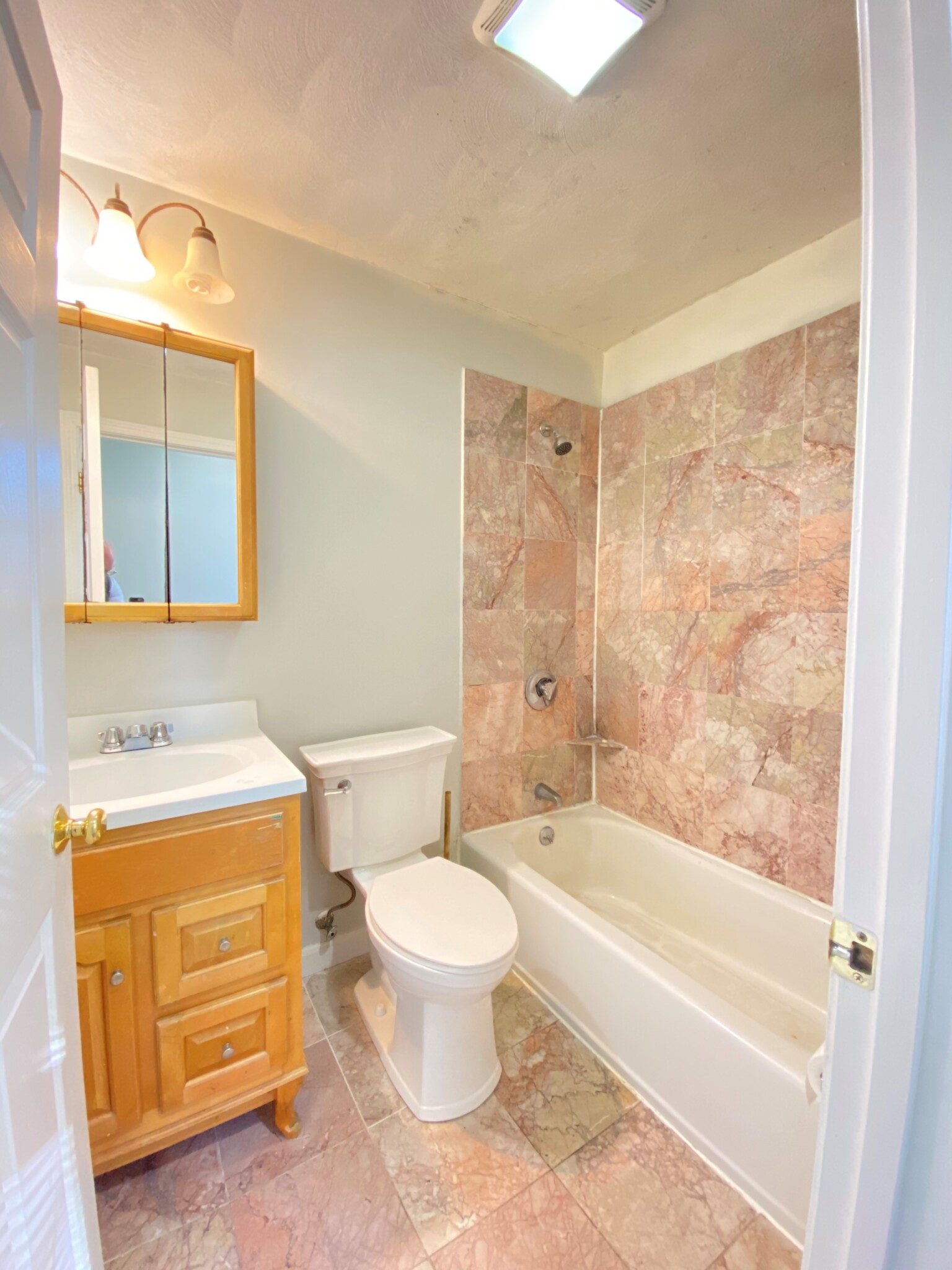 329 Paris St, East Boston