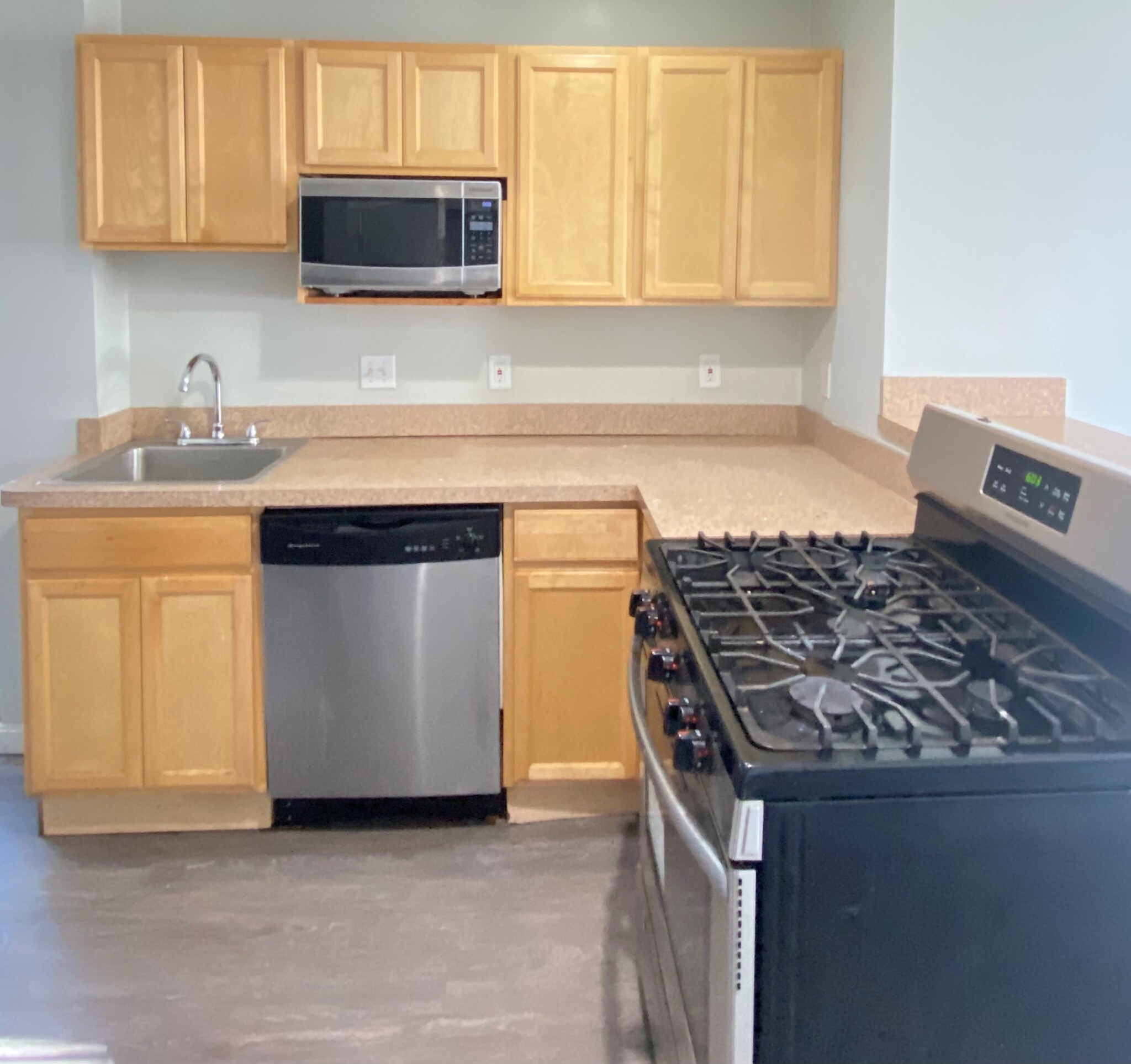 329 Paris St, East Boston